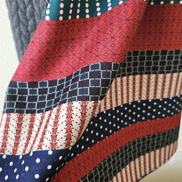 Cellabie Women's Gray cardigan size M - Picture 5 of 13